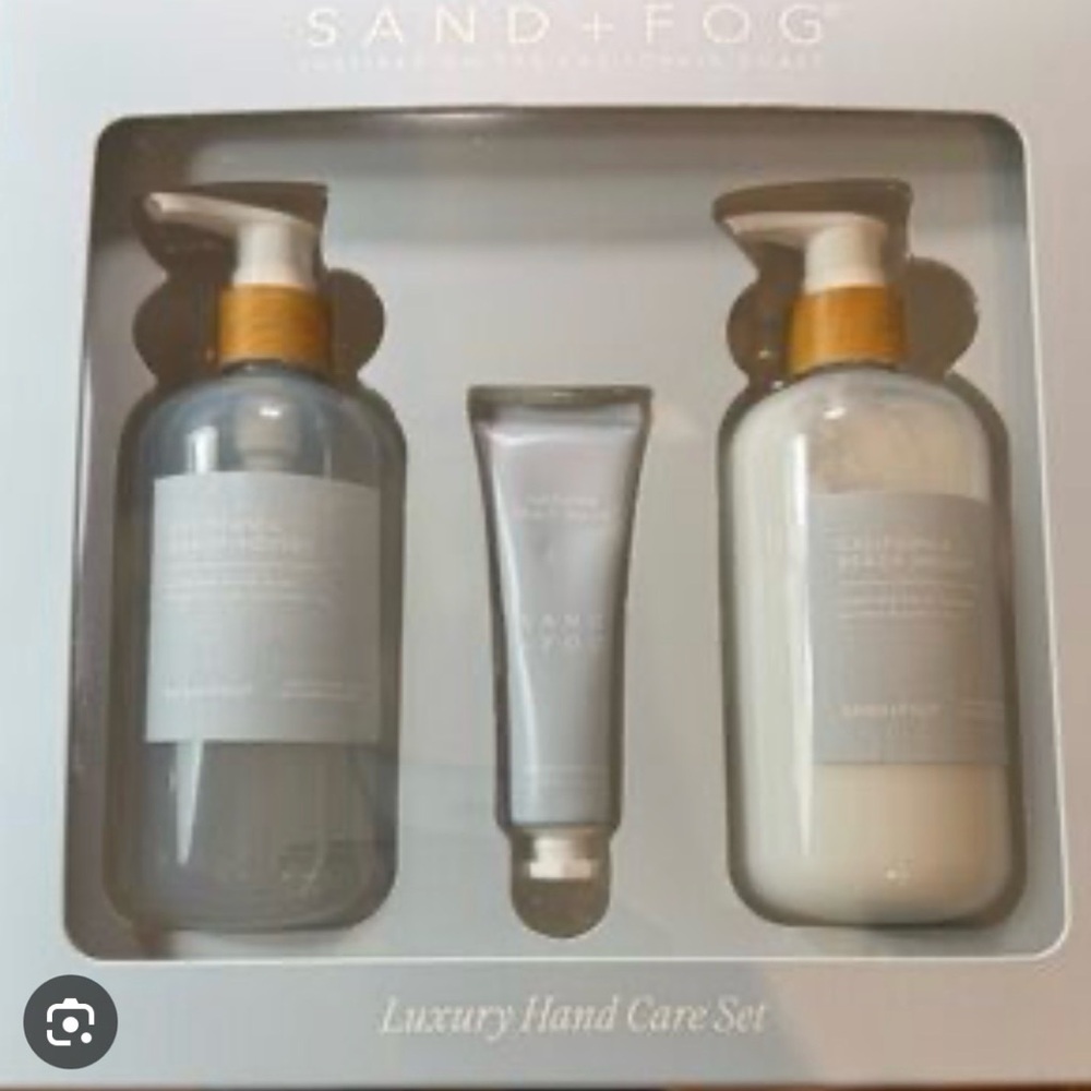 Sand + Fog California Coast Luxury Hand Care Set (BNIB)